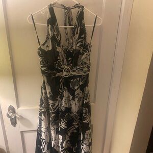 Floor length white and black print halter backless dress